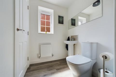 113 Sorrel Close, Uttoxeter, ST14 8FE
