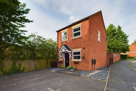 3 bedroom detached house for sale, Broomfields Close, Upper Tean