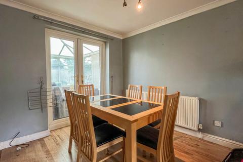 17 Robinsons Grove, Hibaldstow, Brigg, DN20 9QB