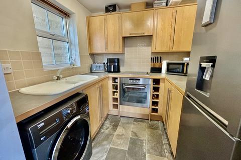 56 Freestone Way, Corsham, SN13 9EF