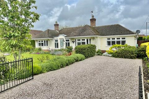 5 bedroom detached bungalow for sale, Park Lane, Holbeach