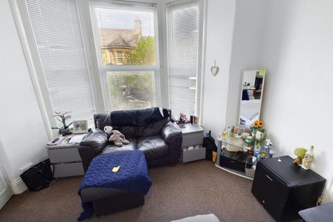 4 bedroom terraced house for sale, Houndiscombe Road, Plymouth PL4