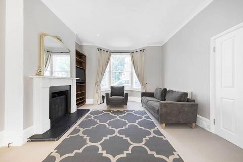 4 bedroom terraced house to rent, Oakhill Road, East Putney, London, SW15