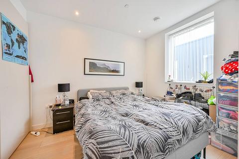 1 bedroom flat to rent, Albion Court, Hammersmith, W6