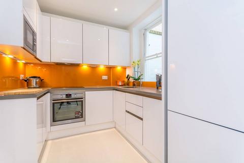 2 bedroom flat for sale, Tavistock Place, Bloomsbury, London, WC1H