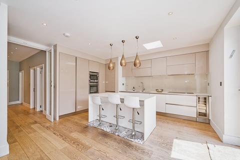 3 bedroom flat for sale, Dartmouth Road, London