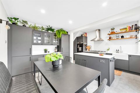 177 Montrose Avenue, Welling, DA16 2QT