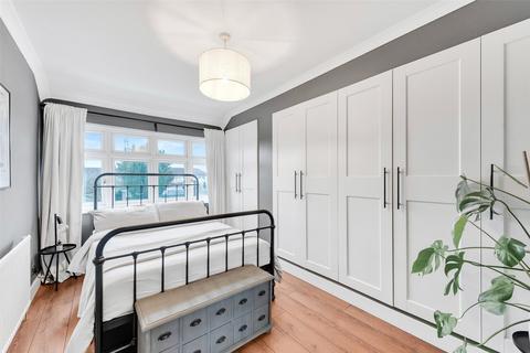 177 Montrose Avenue, Welling, DA16 2QT