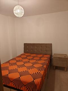 1 bedroom flat to rent, Ickenham UB10