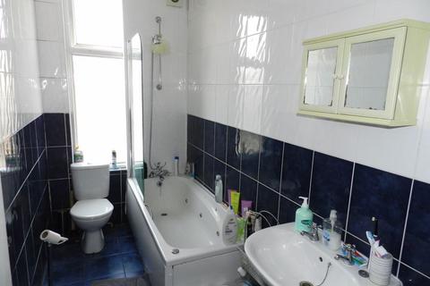 6 bedroom terraced house for sale, Chapel Lane , Leeds