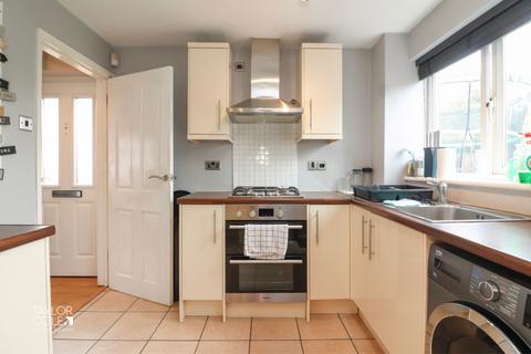 37 Brookweed, Amington, Tamworth, B77 4EB