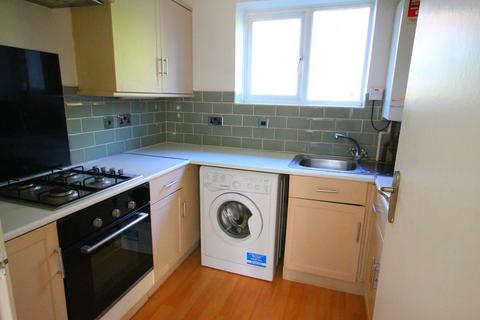 2 bedroom maisonette for sale, Hall Close, Camberley GU15