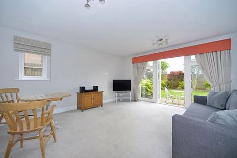 2 bedroom detached bungalow for sale, Spartan Place, Cranleigh