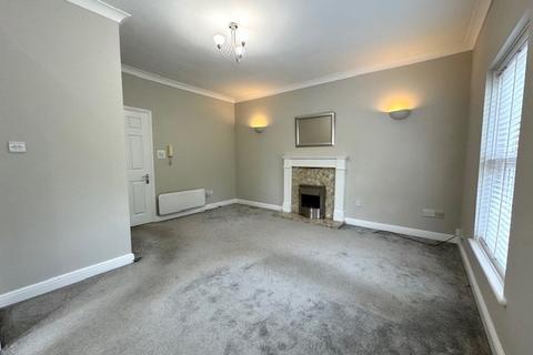 2 bedroom apartment to rent, Midanbury Lane, Deepdene