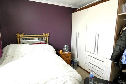 2 bedroom apartment for sale, Bethany Waye, Feltham