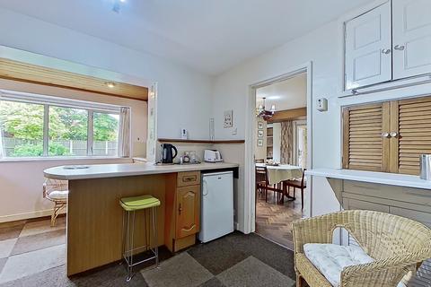 1 Hollyfield Drive, Sutton Coldfield, B75 7SF