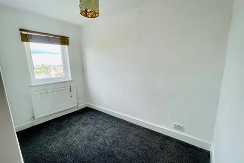 2 bedroom terraced house to rent, Borough Hill