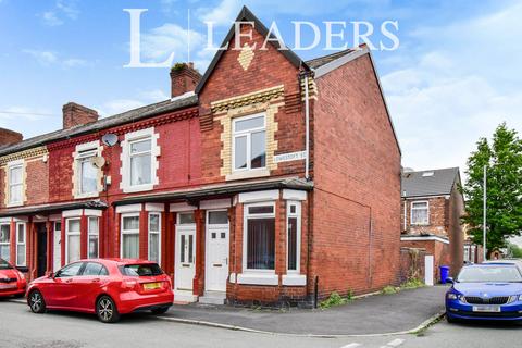 3 bedroom end of terrace house to rent, Lowestoft Street, Manchester, M14