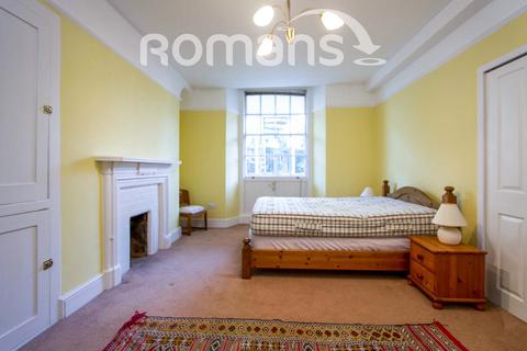 1 bedroom end of terrace house to rent, Lansdown Place, Clifton, BS8 3AE