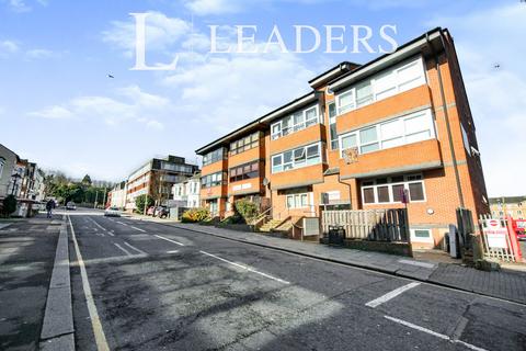 1 bedroom apartment to rent, Central Luton - 1 Bedroom Apartment - Unfurnished