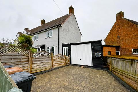 3 bedroom semi-detached house for sale, Greaves Avenue, Melton Mowbray