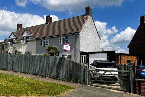 3 bedroom semi-detached house for sale, Greaves Avenue, Melton Mowbray