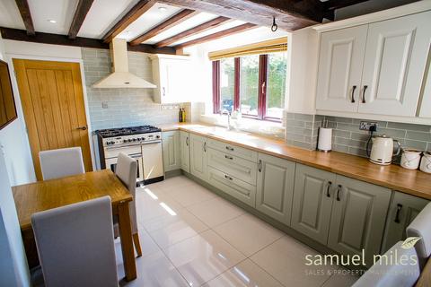 5 bedroom barn conversion for sale, Dianmer Close, Nr Royal Wootton Bassett SN4