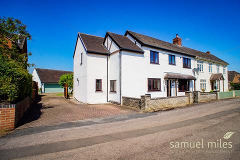 12 Dianmer Close, Hook, Swindon, SN4 8EB