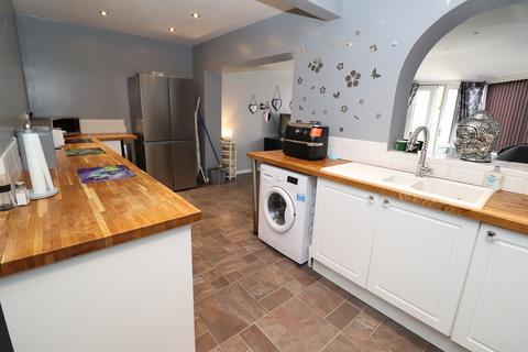 47 Darrington Drive, Warmsworth, Doncaster, DN4 9LF