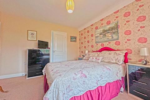 3 bedroom detached house for sale, Brookes Meadow, Tipton