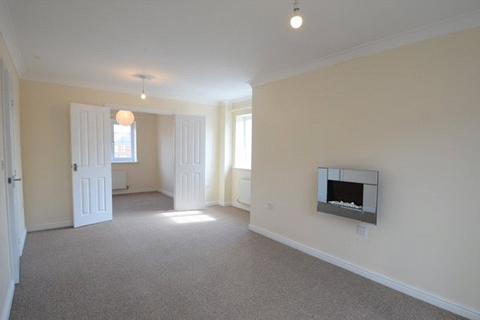 4 bedroom end of terrace house to rent, 49 Yew Tree Close, Spring Gardens, Shrewsbury, Shropshire