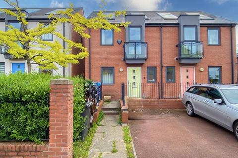 2 bedroom semi-detached house for sale, Othello Road, Wolverhampton