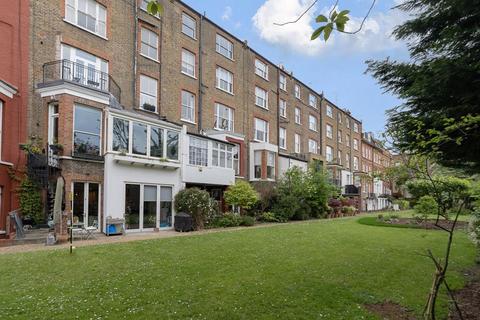 3 bedroom apartment for sale, Sutherland Avenue, London