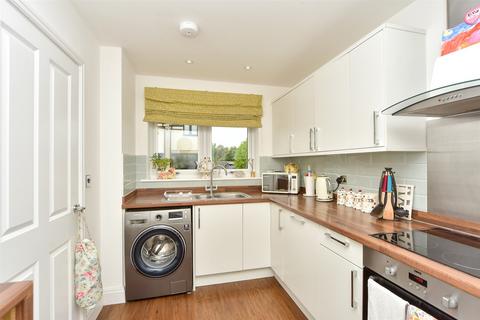 52 Castle Street, Swanscombe, DA10 0HN