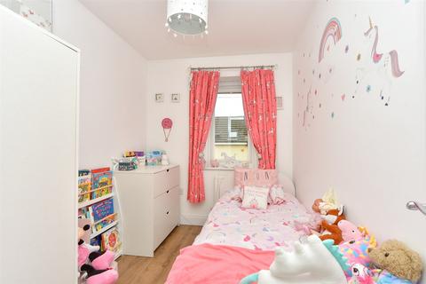 52 Castle Street, Swanscombe, DA10 0HN
