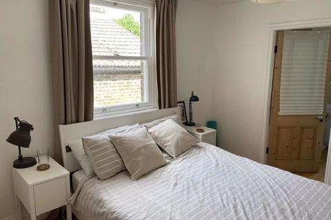 1 bedroom flat to rent, Flat A, 57 Landcroft Road, London, SE22