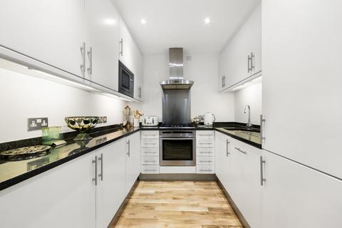 3 bedroom mews for sale, Octavia Mews, London, W9