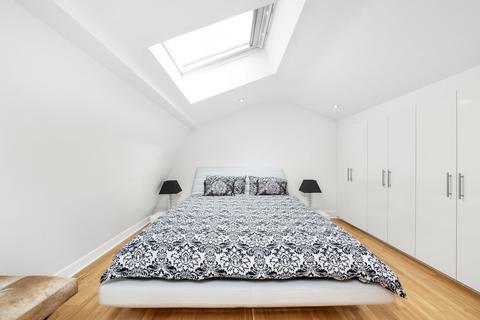 3 bedroom mews for sale, Octavia Mews, London, W9