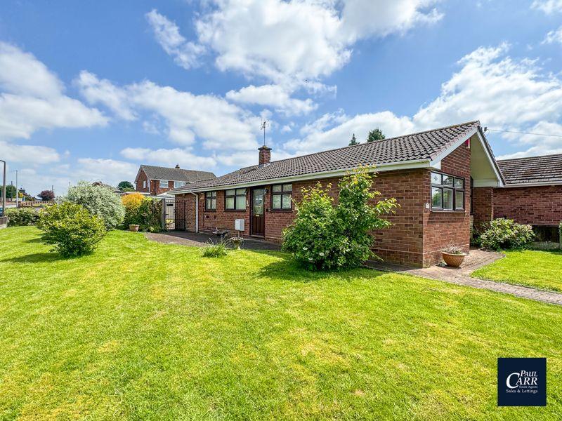 Gorsey Lane, Great Wyrley, WS6 6HJ 3 bed detached bungalow for sale £