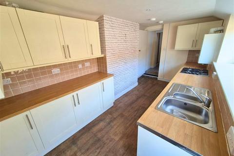 3 bedroom end of terrace house for sale, Etnam Street, Leominster, Herefordshire, HR6 8AE