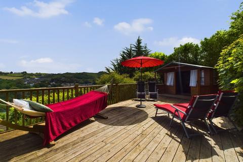 2 Cairnside, Ilfracombe, EX34 8EW