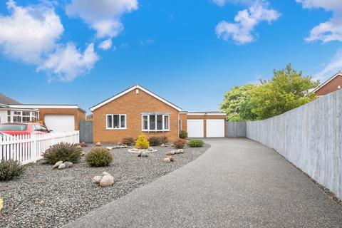 3 bedroom bungalow for sale, 15 The Chalfonts, Branston, Lincoln