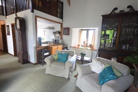 4 bedroom property for sale, Kings Barn and Annexe, Furlong, Chagford