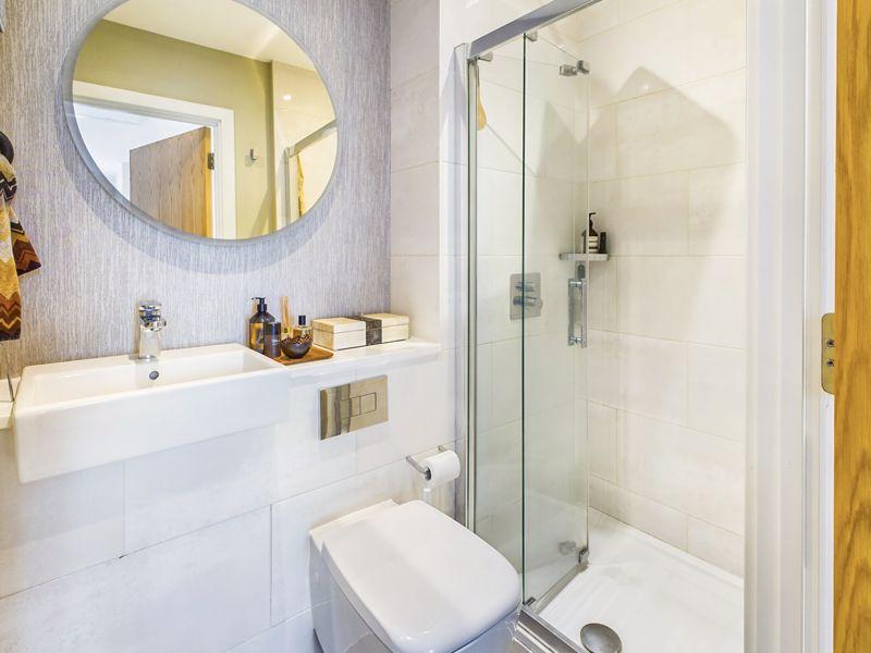 Ensuite shower room