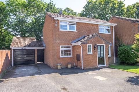 3 bedroom detached house for sale, West Totton