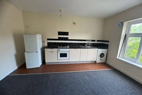 1 bedroom apartment to rent, Spaines Road, Huddersfield