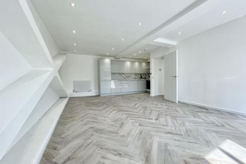 2 bedroom apartment for sale, Shad Thames, SE1