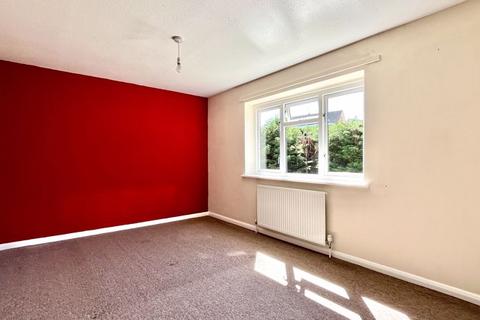 7 Higher Mead, Ilminster, TA19 0HW