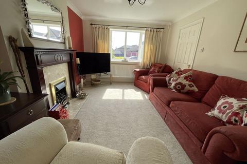 4 Beauly Close, Ramsbottom, Bury, BL0 9WB