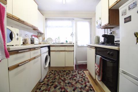 8 Cheviot Road, Luton, LU3 3DQ